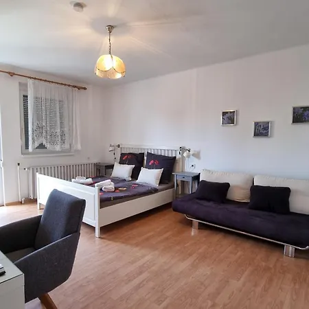 Haus Nadine - Balaton Guest house Szolad