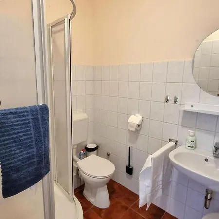 Haus Nadine - Balaton Гостевой дом 2*
