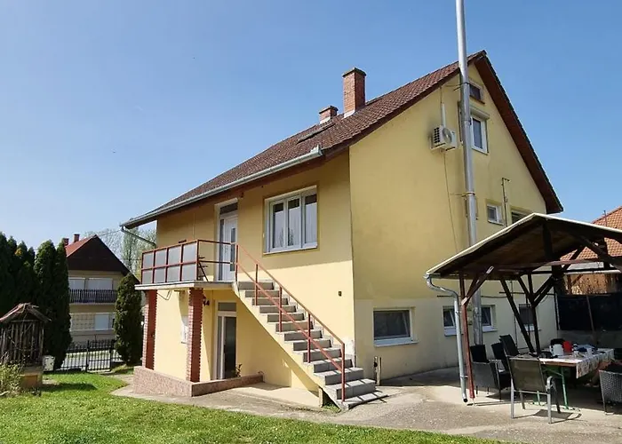Haus Nadine - Balaton Pensiune 2*