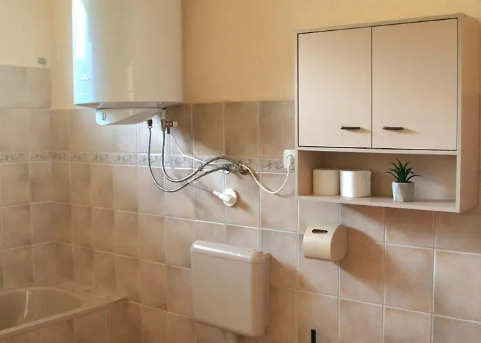 Haus Nadine - Balaton Pensiune 2*